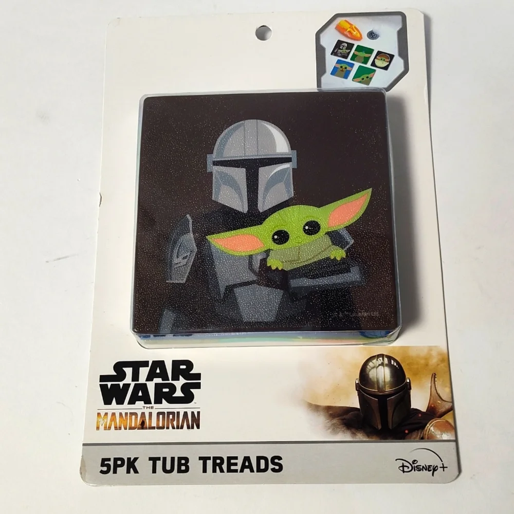 Disney Star Wars Mandalorian Tub Treads with Green and Gray